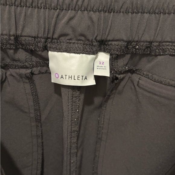 Athleta Black Jogger Pant Capri Size 12 - Picture 4 of 5